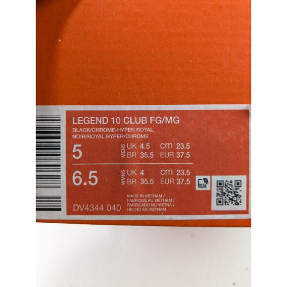 Nike Tiempo Legend Club 10 Soccer Cleats main image 6